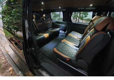 Discover the Convenience of a 7 Seater Maxi Cab in Singapore