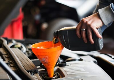 The Essential Guide to the Automobile Oil Change Process